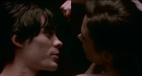 Still frame 40 from Requiem for a Dream (2000) directed by Darren Aronofsky