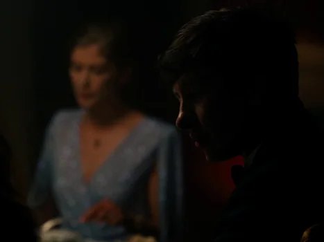 Still frame 47 from Saltburn (2023) directed by Emerald Fennell