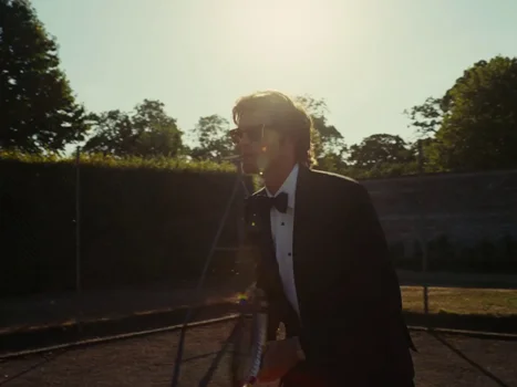 Still frame 57 from Saltburn (2023) directed by Emerald Fennell