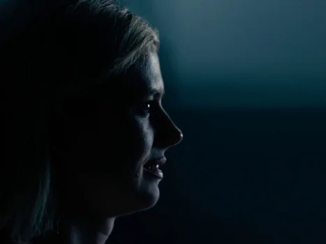 Still frame 65 from Saltburn (2023) directed by Emerald Fennell