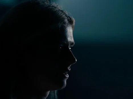 Still frame 66 from Saltburn (2023) directed by Emerald Fennell