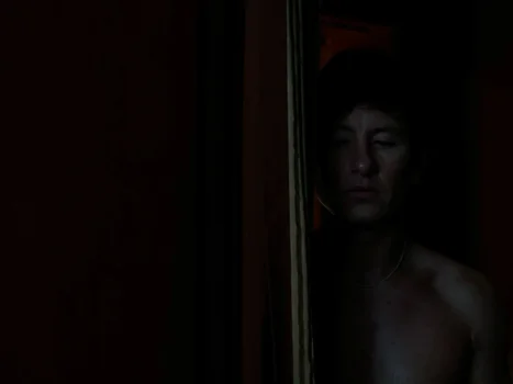 Still frame 72 from Saltburn (2023) directed by Emerald Fennell
