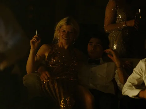 Still frame 74 from Saltburn (2023) directed by Emerald Fennell