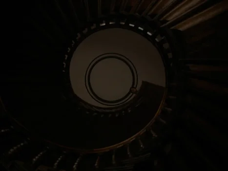 Still frame 128 from Saltburn (2023) directed by Emerald Fennell