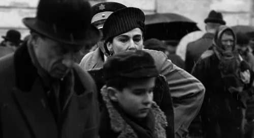Still frame 25 from Schindler's List (1993) directed by Steven Spielberg