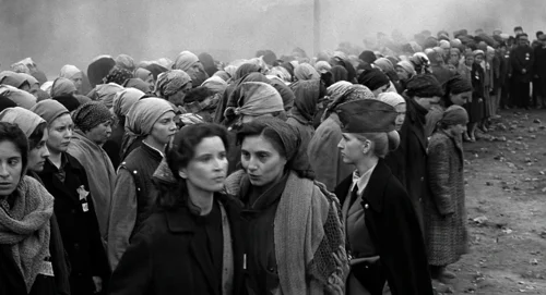 Still frame 88 from Schindler's List (1993) directed by Steven Spielberg