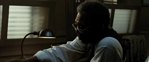 Still frame 24 from Se7en (1995) directed by David Fincher