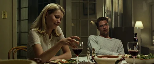 Still frame 42 from Se7en (1995) directed by David Fincher