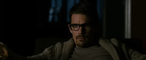 Still frame 33 from Sinister (2012) directed by Scott Derrickson