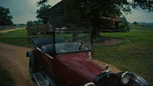 Still frame 4 from Sinners (2025) directed by Ryan Coogler