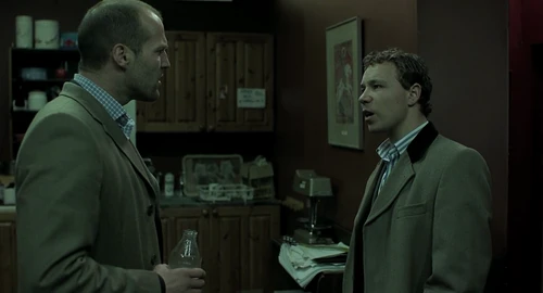 Still frame 55 from Snatch (2000) directed by Guy Ritchie