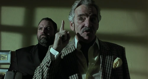 Still frame 63 from Snatch (2000) directed by Guy Ritchie