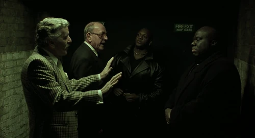 Still frame 65 from Snatch (2000) directed by Guy Ritchie