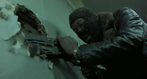 Still frame 68 from Snatch (2000) directed by Guy Ritchie