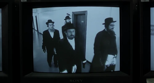 Still frame 6 from Snatch (2000) directed by Guy Ritchie