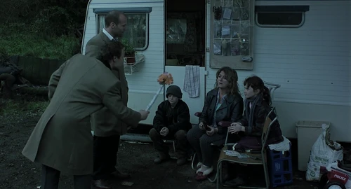 Still frame 90 from Snatch (2000) directed by Guy Ritchie