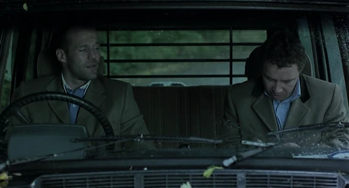 Still frame 104 from Snatch (2000) directed by Guy Ritchie