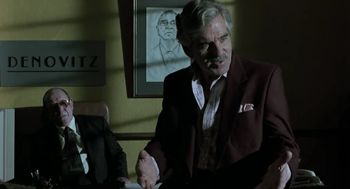 Still frame 118 from Snatch (2000) directed by Guy Ritchie