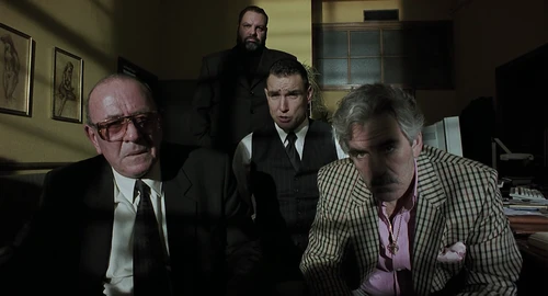 Still frame 135 from Snatch (2000) directed by Guy Ritchie