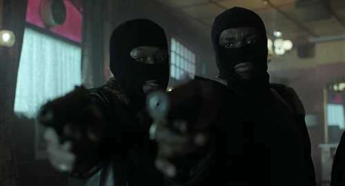 Still frame 153 from Snatch (2000) directed by Guy Ritchie