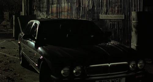 Still frame 170 from Snatch (2000) directed by Guy Ritchie