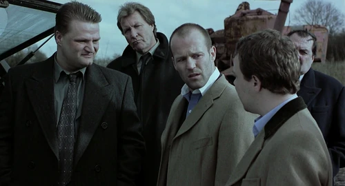 Still frame 183 from Snatch (2000) directed by Guy Ritchie