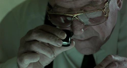 Still frame 44 from Snatch (2000) directed by Guy Ritchie