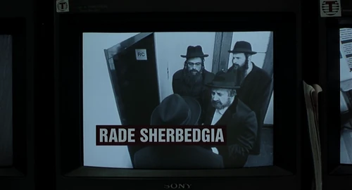 Still frame 4 from Snatch (2000) directed by Guy Ritchie
