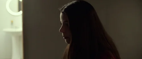 Still frame 15 from Split (2016) directed by M. Night Shyamalan