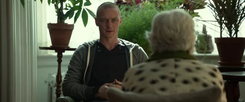 Still frame 52 from Split (2016) directed by M. Night Shyamalan