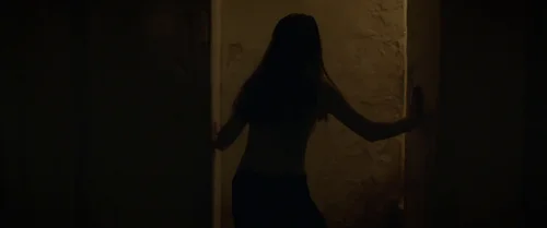 Still frame 54 from Split (2016) directed by M. Night Shyamalan