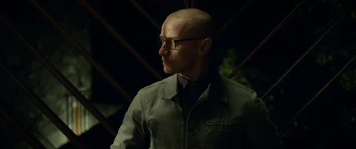 Still frame 67 from Split (2016) directed by M. Night Shyamalan