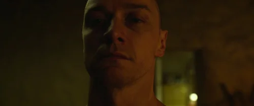Still frame 80 from Split (2016) directed by M. Night Shyamalan