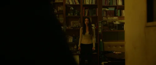 Still frame 81 from Split (2016) directed by M. Night Shyamalan