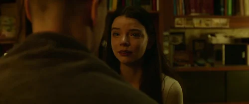 Still frame 82 from Split (2016) directed by M. Night Shyamalan