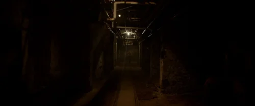 Still frame 85 from Split (2016) directed by M. Night Shyamalan