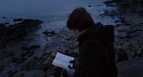Still frame 21 from Submarine (2010) directed by Richard Ayoade