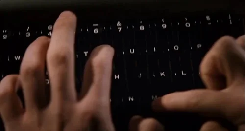Still frame 31 from Submarine (2010) directed by Richard Ayoade