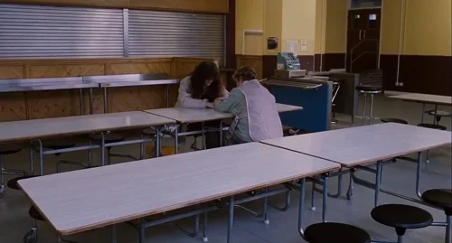 Still frame 32 from Submarine (2010) directed by Richard Ayoade