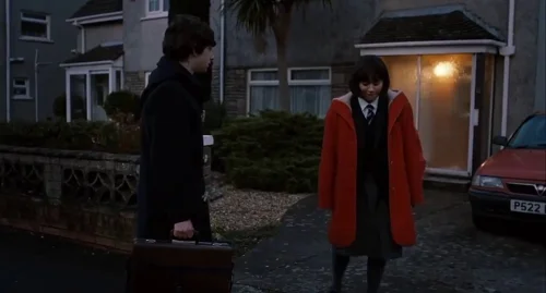 Still frame 54 from Submarine (2010) directed by Richard Ayoade