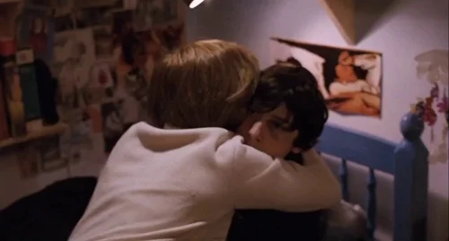 Still frame 62 from Submarine (2010) directed by Richard Ayoade