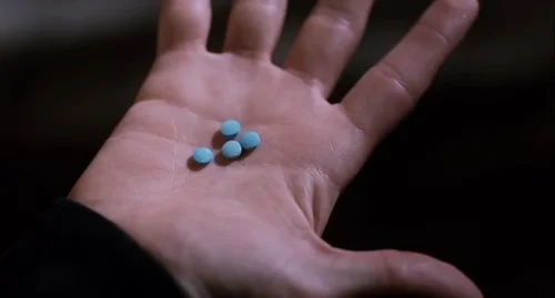 Still frame 63 from Submarine (2010) directed by Richard Ayoade
