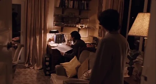 Still frame 84 from Submarine (2010) directed by Richard Ayoade