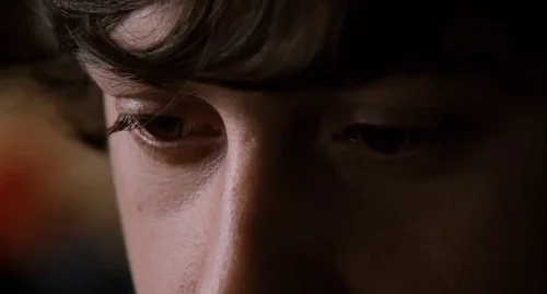 Still frame 100 from Submarine (2010) directed by Richard Ayoade