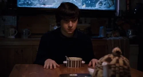 Still frame 108 from Submarine (2010) directed by Richard Ayoade