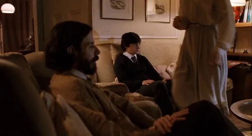 Still frame 117 from Submarine (2010) directed by Richard Ayoade