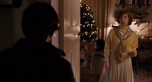 Still frame 168 from Submarine (2010) directed by Richard Ayoade