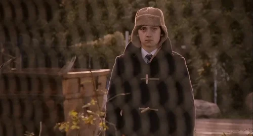 Still frame 207 from Submarine (2010) directed by Richard Ayoade