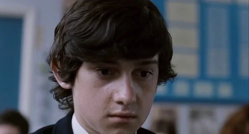 Still frame 214 from Submarine (2010) directed by Richard Ayoade