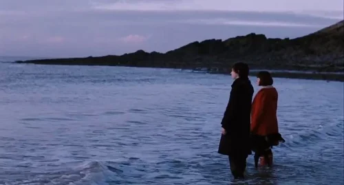 Still frame 238 from Submarine (2010) directed by Richard Ayoade